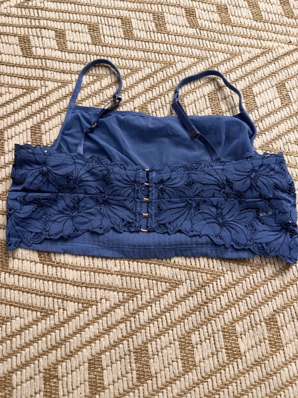 Aerie Bralette size large - Picture 3 of 5